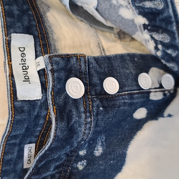 Desigual Women's White and Blue Denim Boyfriend (Sz 32) - Picture 7 of 13